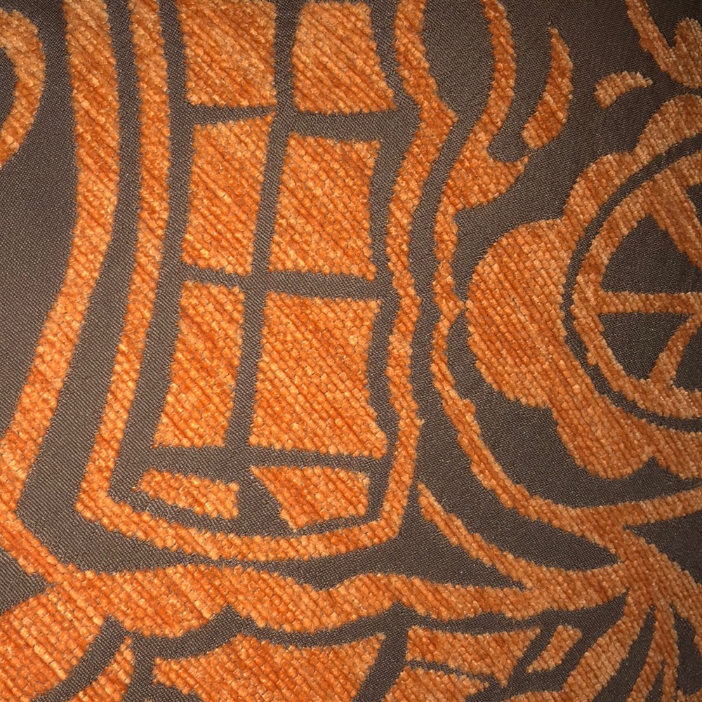 Meet your Posher, Maya